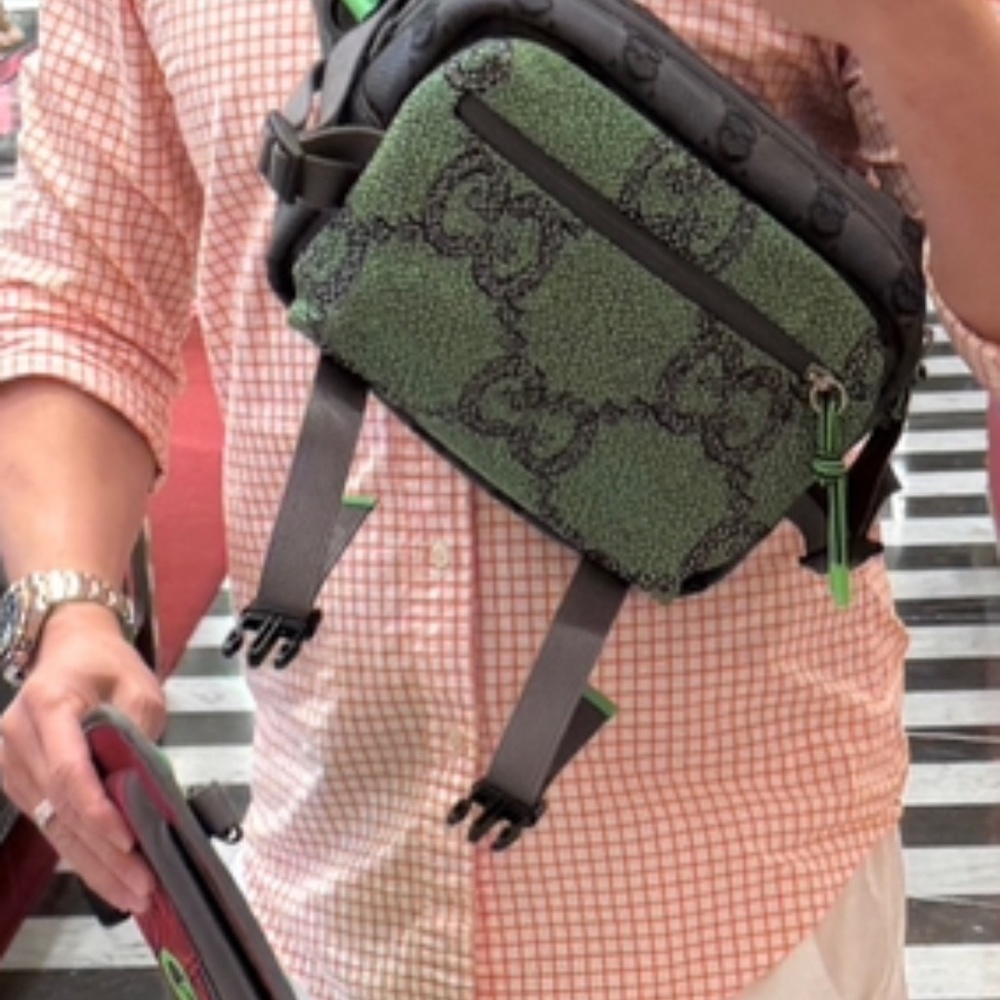 Gucci GG Nylon Backpack 721100 red and green‎ - Picture 12 of 14